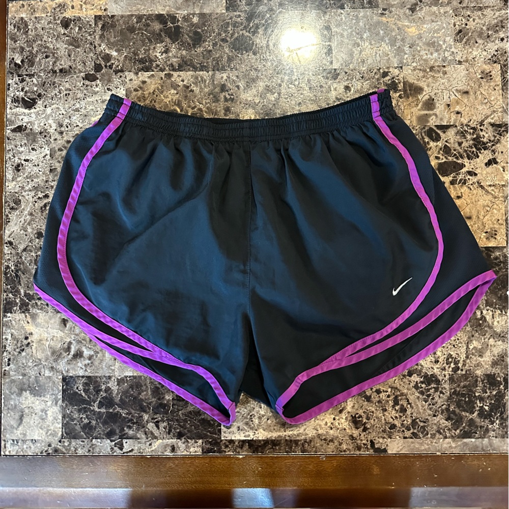 Nike Tempo Running Shorts L